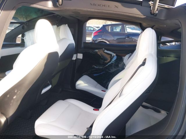 7SAXCBE59NF329037 Tesla Model X Dual Motor All-wheel Drive