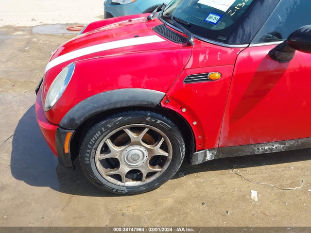 2006 MINI COOPER WMWRC33526TK72979 Photo 5