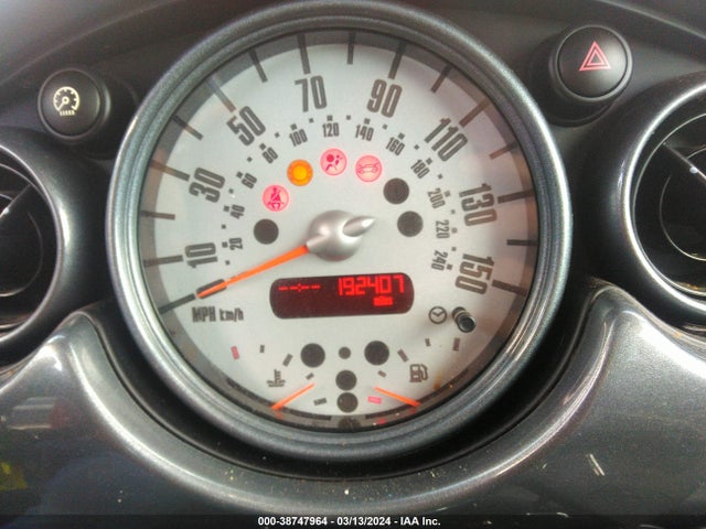 2006 MINI COOPER WMWRC33526TK72979 Photo 6