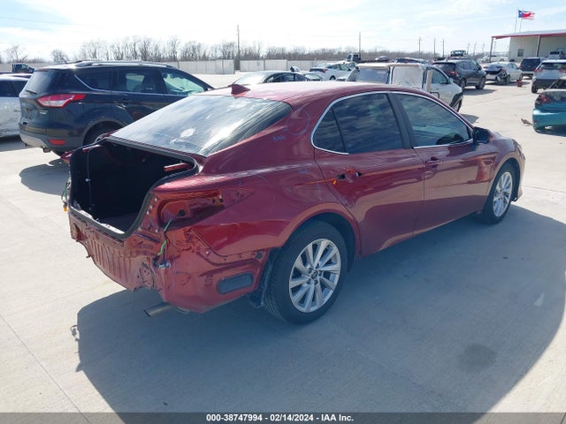 Toyota CAMRY LE 2022 4T1C11AK1NU058923 Image 4