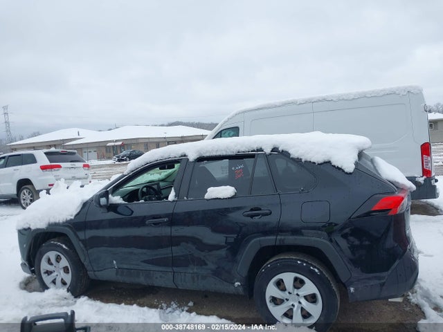 Toyota RAV4 LE 2019 JTMF1RFV3KD515925 Image 14
