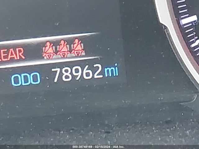 Toyota RAV4 LE 2019 JTMF1RFV3KD515925 Image 15