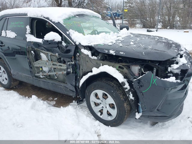 Toyota RAV4 LE 2019 JTMF1RFV3KD515925 Image 6