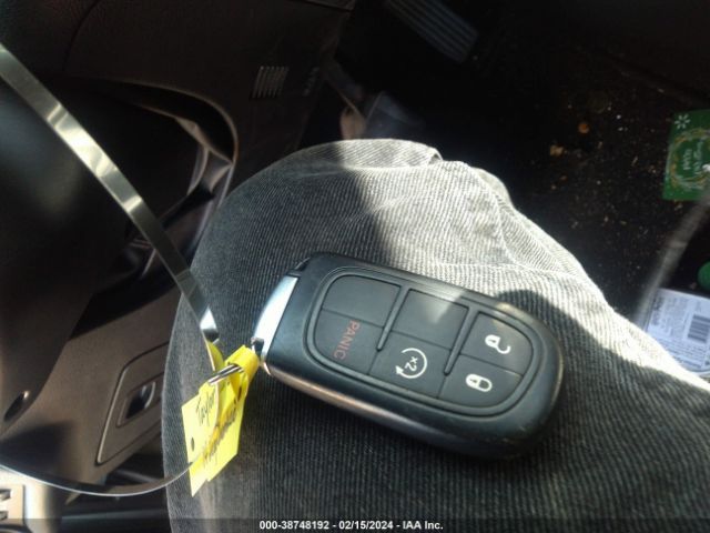 1C4PJMDB2EW259981 Jeep Cherokee Limited
