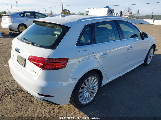 WAUTPBFF5JA071400 Audi A3 E-tron 1.4t Premium/1.4t Tech Premium
