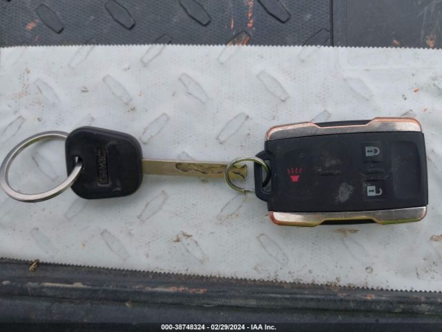 1GT12SEG2GF279779 GMC Sierra 2500hd Sle