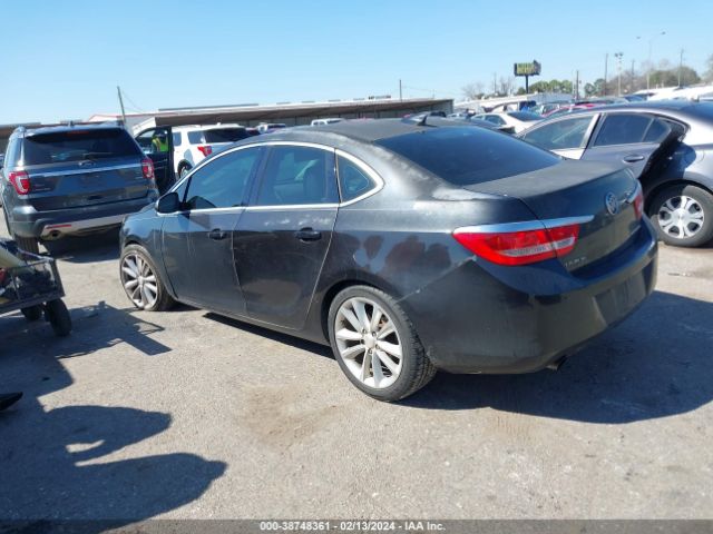 1G4PR5SK2F4118631 Buick Verano Convenience Group