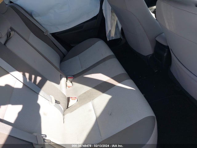 Toyota COROLLA LE 2018 2T1BURHE2JC031355 Image 8