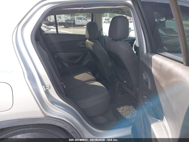 Chevrolet TRAX LS 2019 3GNCJKSBXKL224653 Image 8