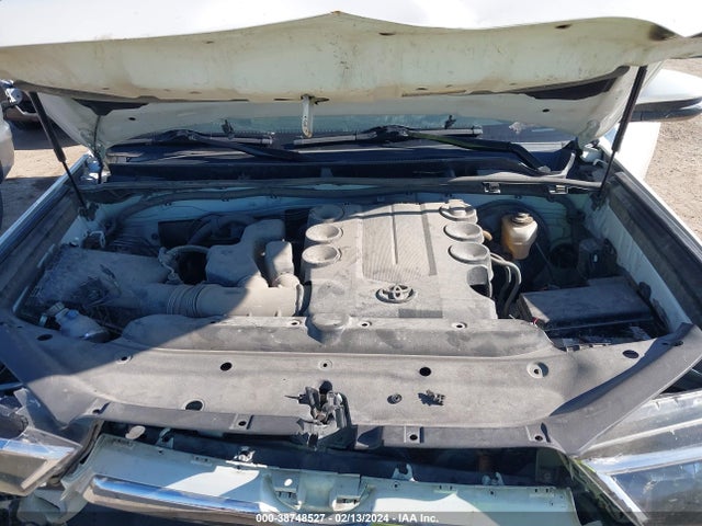 Toyota 4runner Limited 2018 JTEZU5JR8J5179734 Image 10
