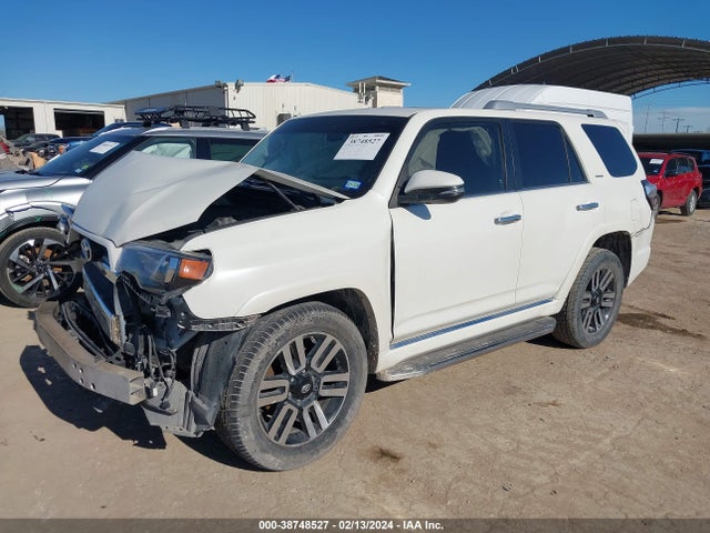 Toyota 4runner Limited 2018 JTEZU5JR8J5179734 Image 2