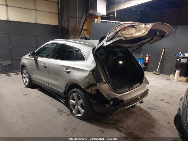 Lincoln MKC 2015 5LMCJ1A93FUJ22360 Image 3
