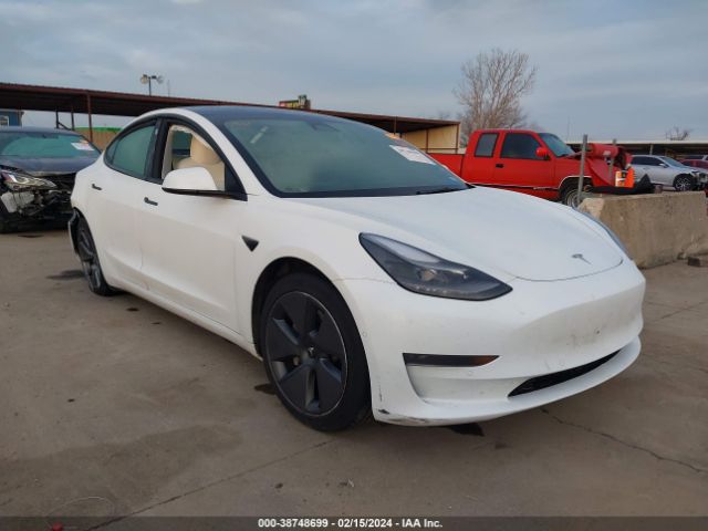 Auction sale of the 2022 Tesla Model 3 Rear-wheel Drive, vin: 5YJ3E1EA2NF355900, lot number: 38748699