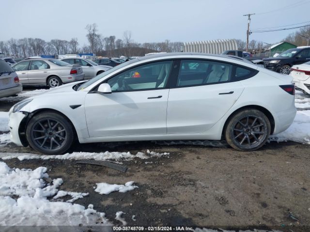 5YJ3E1EB1JF086324 Tesla Model 3 Long Range/performance