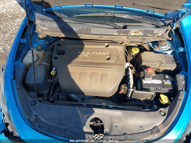1C3CDFGB6GD817881 Dodge Dart