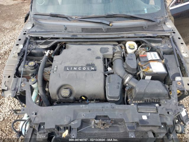 1LNHL9DK5FG602916 Lincoln MKS