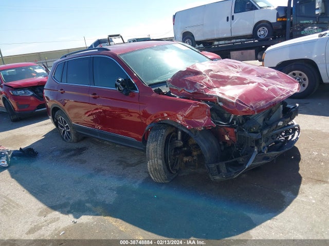 2018 3VV3B7AX1JM191424 main image
