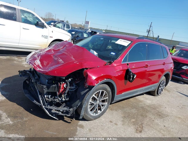 3VV3B7AX1JM191424 Volkswagen Tiguan