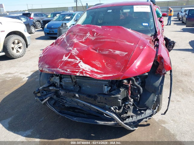 3VV3B7AX1JM191424 Volkswagen Tiguan