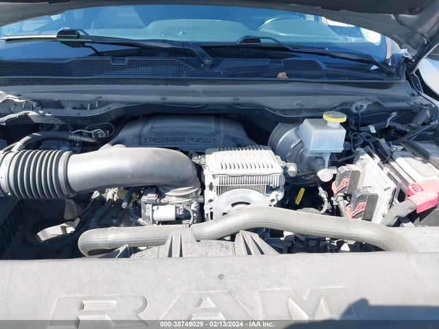 RAM 1500 Laramie  4x4 5'7 Box 2022 1C6SRFJT5NN207897 Image 10