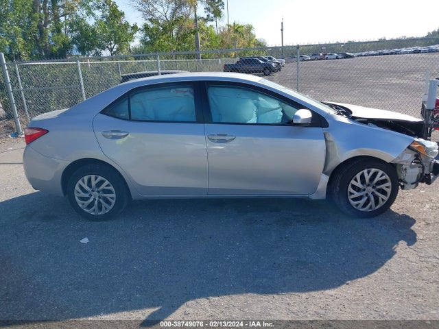 2018 TOYOTA COROLLA LE VIN: 2T1BURHE5JC001590