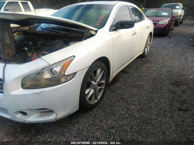 2010 NISSAN MAXIMA 3.5 S VIN: 1N4AA5APXAC852906
