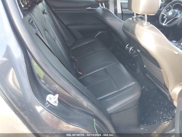 ZASFAKAN6J7B77469 Alfa Romeo Stelvio Awd