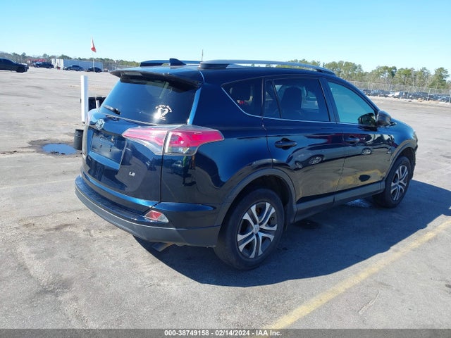 Toyota RAV4 LE 2017 JTMZFREV5HJ721225 Image 4