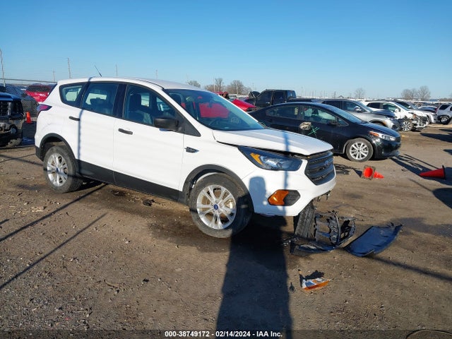 2018 1FMCU0F72JUB96888 main image