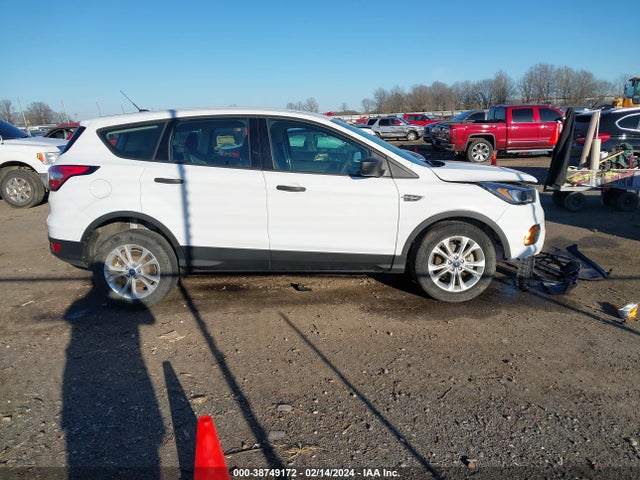 Ford ESCAPE S 2018 1FMCU0F72JUB96888 Image 13