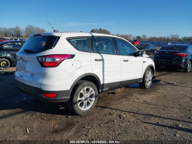 Ford ESCAPE S 2018 1FMCU0F72JUB96888 Image 4
