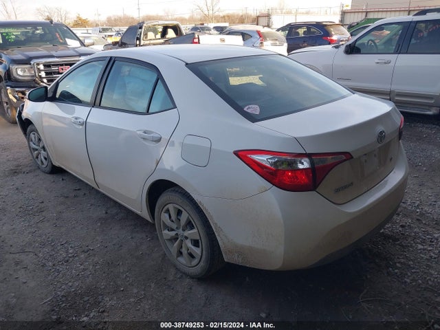 Toyota COROLLA LE 2016 5YFBURHE2GP540581 Image 3