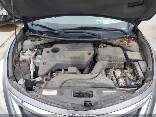 Nissan Altima 2.5 S 2015 1N4AL3AP0FC594000 Image 10