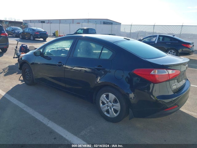 KIA FORTE LX 2016 KNAFK4A62G5521018 Image 3