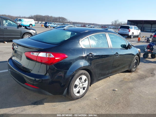 KIA FORTE LX 2016 KNAFK4A62G5521018 Image 4