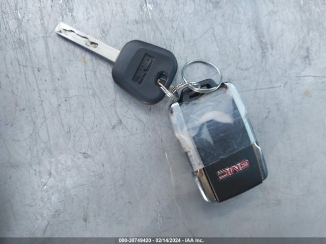 1GTP6DE12G1243643 GMC CANYON SLT