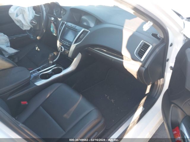 19UUB1F3XKA010195 Acura Tlx Standard