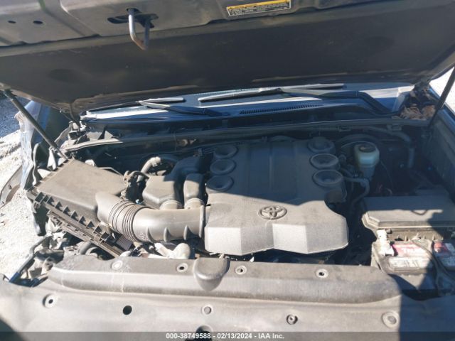 JTEZU5JR9H5161074 Toyota 4RUNNER SR5