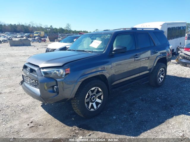 JTEZU5JR9H5161074 Toyota 4RUNNER SR5