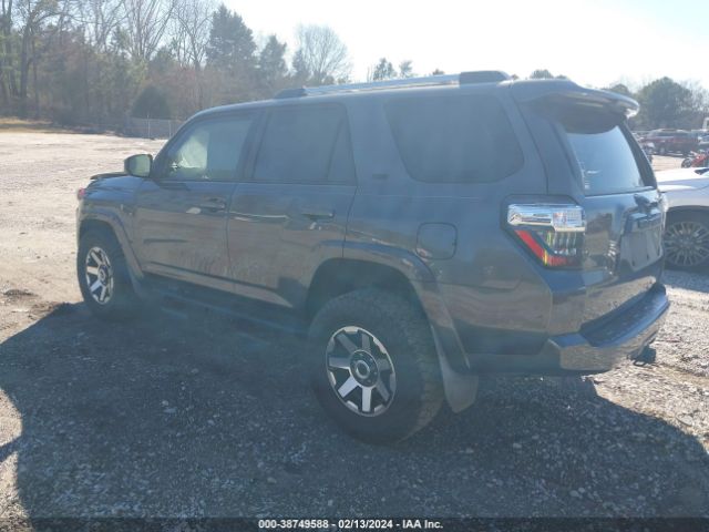 JTEZU5JR9H5161074 Toyota 4RUNNER SR5