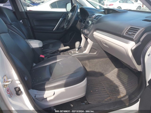 Subaru Forester 2.5i 2015 JF2SJABCXFH596362 Image 5