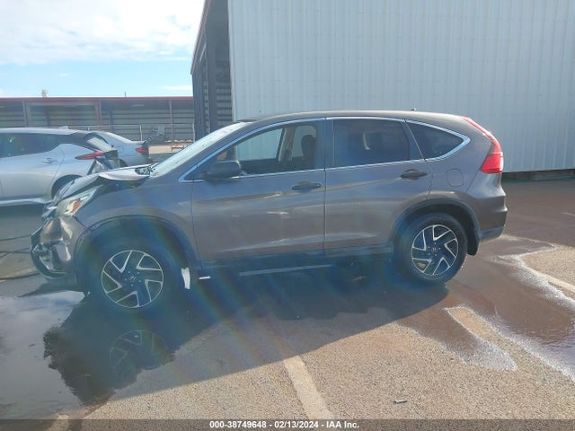 Honda CR-V SE 2016 2HKRM3H48GH543355 Image 14