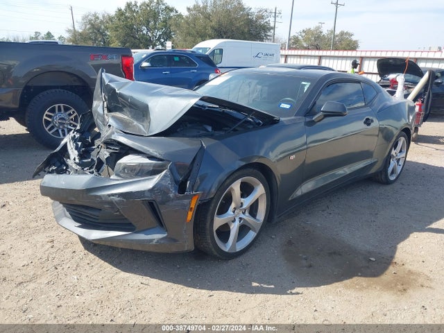 Chevrolet Camaro 1lt 2018 1G1FB1RX5J0123457 Image 2