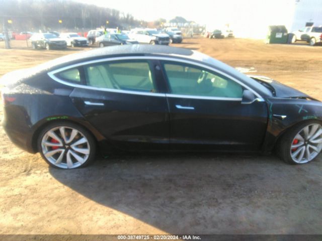 5YJ3E1EBXKF423154 Tesla Model 3 Long Range/performance