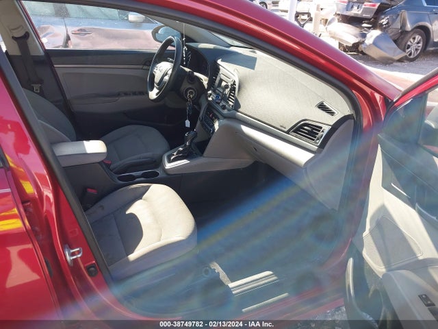 Hyundai ELANTRA SE 2017 5NPD74LF2HH127044 Image 5