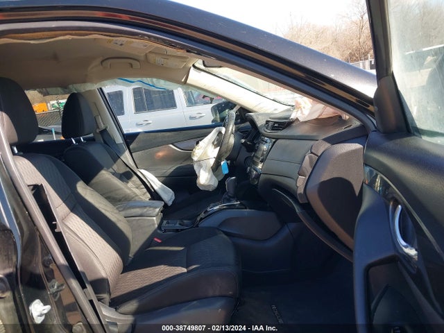 Nissan ROGUE SV 2017 KNMAT2MT6HP586234 Image 5