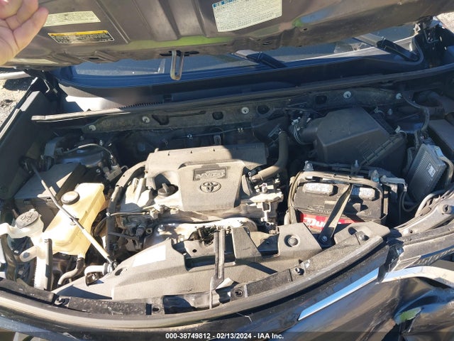 Toyota Rav4 Xle 2016 JTMWFREV3GJ073126 Image 10