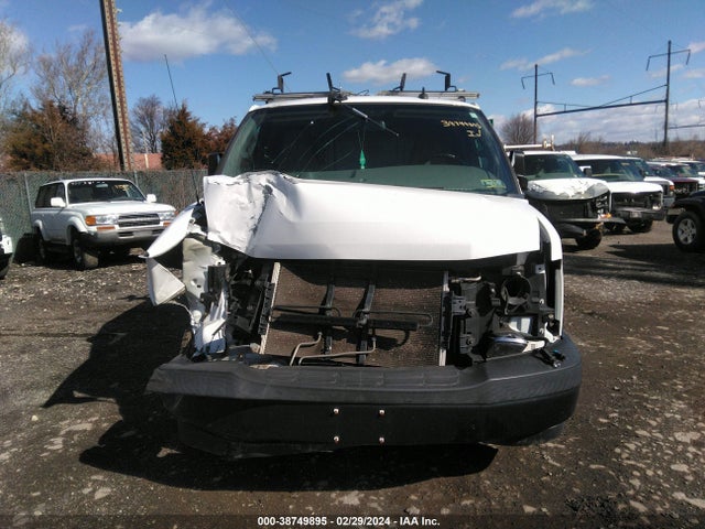 Chevrolet Express 2500 Work Van 2017 1GCWGAFF3H1269008 Image 13