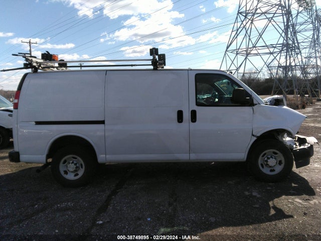 Chevrolet Express 2500 Work Van 2017 1GCWGAFF3H1269008 Image 14