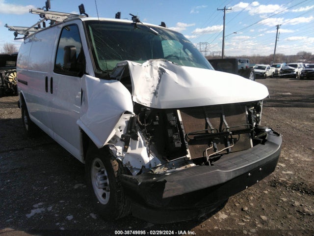 Chevrolet Express 2500 Work Van 2017 1GCWGAFF3H1269008 Image 6